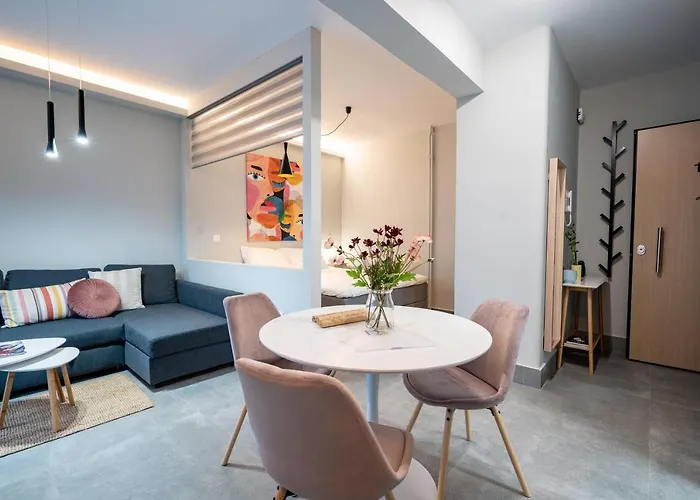Evaggelismos M Station Studio For 3 Pers By Mps